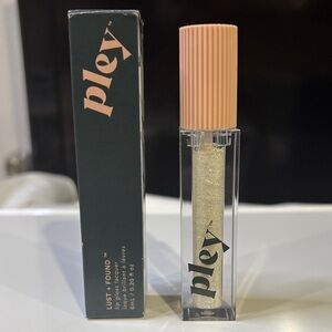 Lust + Found Lip Gloss - Billie